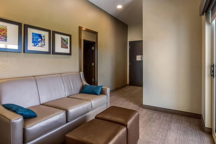 Double Suite