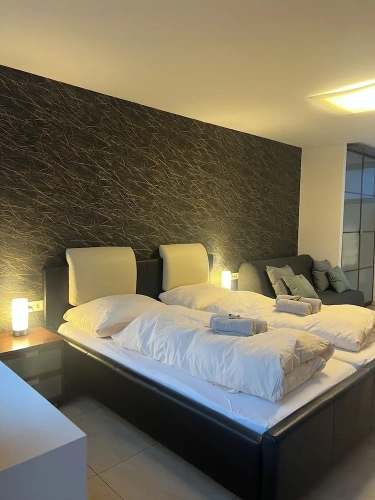 Standard Family room with garden view
