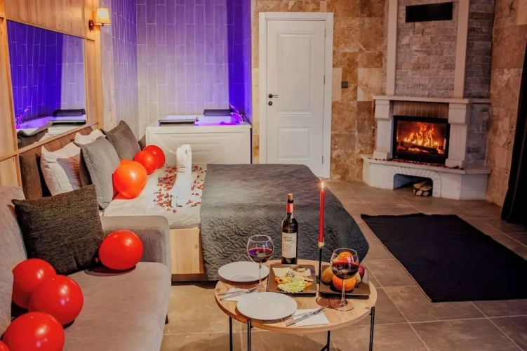 1 Bedroom Standard Double room with balcony