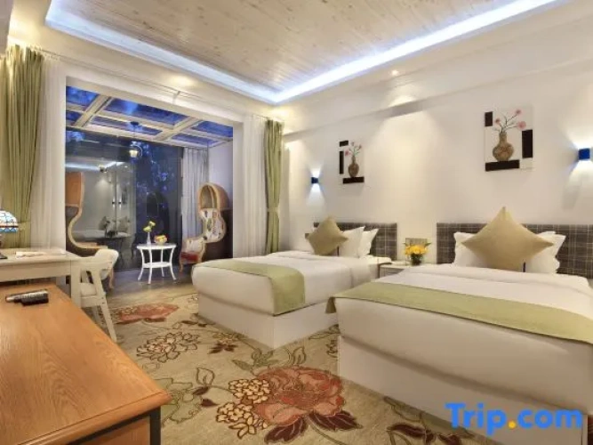 Double Suite