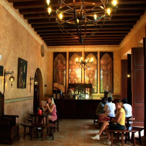 Los FrailesOver view