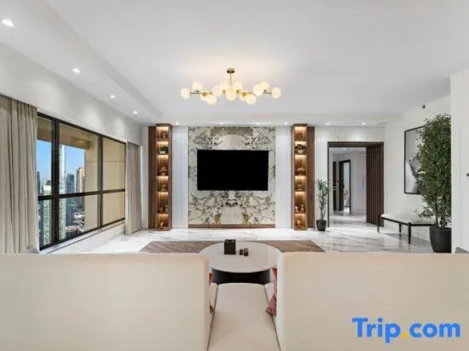 Luxury 3BR + M Beachfront Retreat