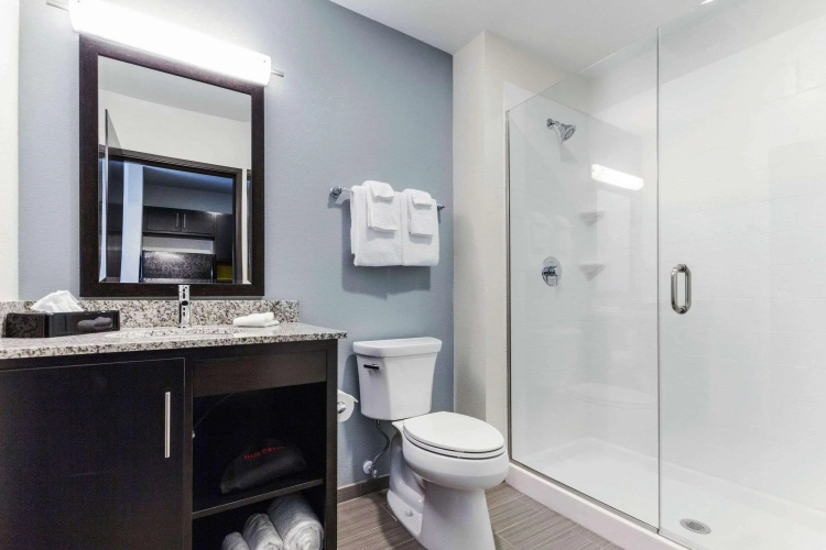 MainStay Suites Winfield - Teays Valley