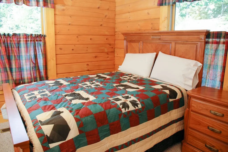 HARVEST MOON - 3 Br Cabin