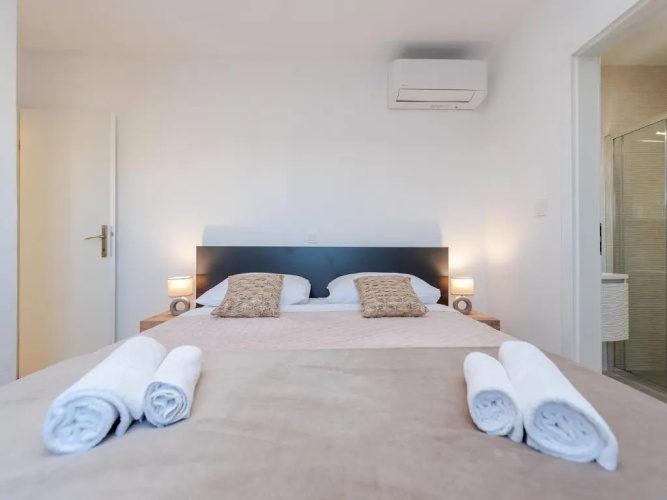 Apartments Batela