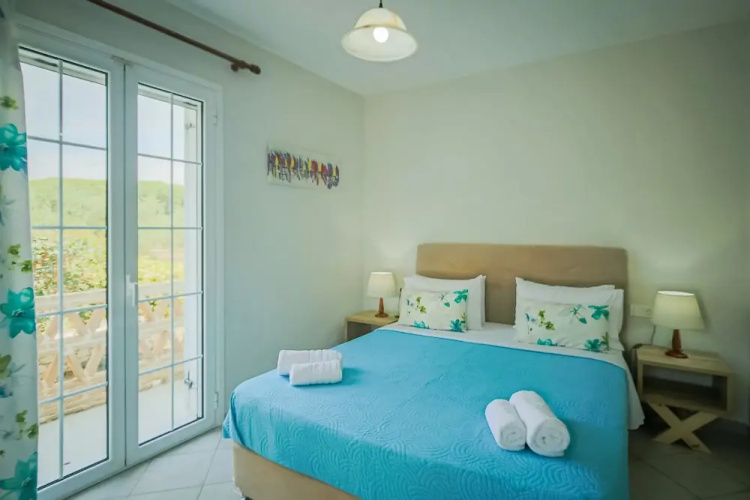 Porto Gerakas Villas