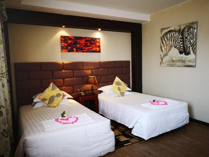 Standard Twin room