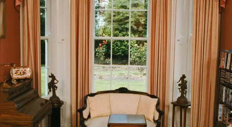 Glebe Country House