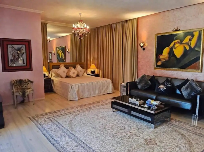 Private Luxury Villa With Hotel Services