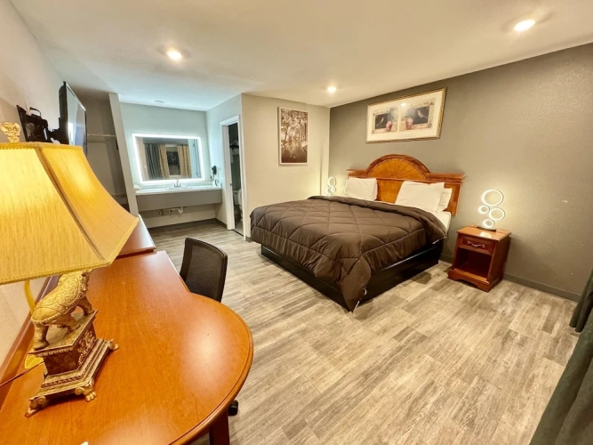 Luxury Double Suite