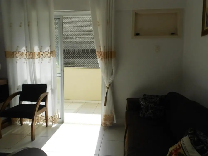 Gohouse - Dutra 102