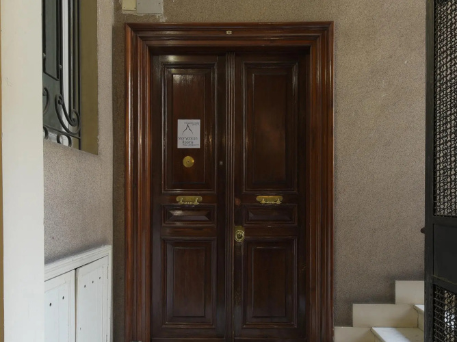 Star Vatican Rooms