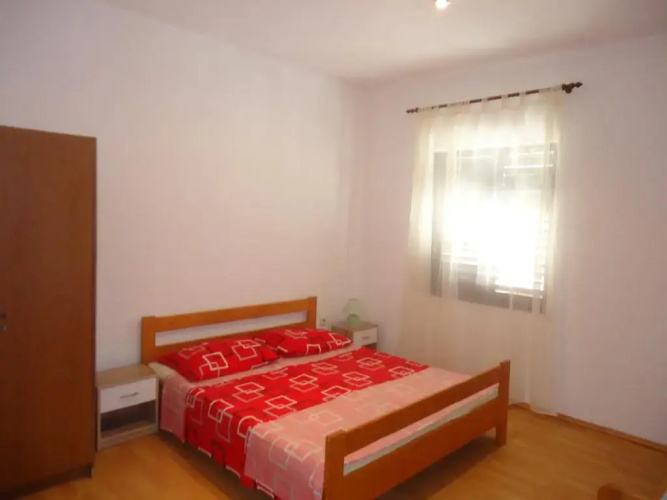 Apartments Vrša