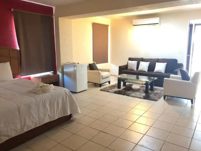 Hotel Express Inn