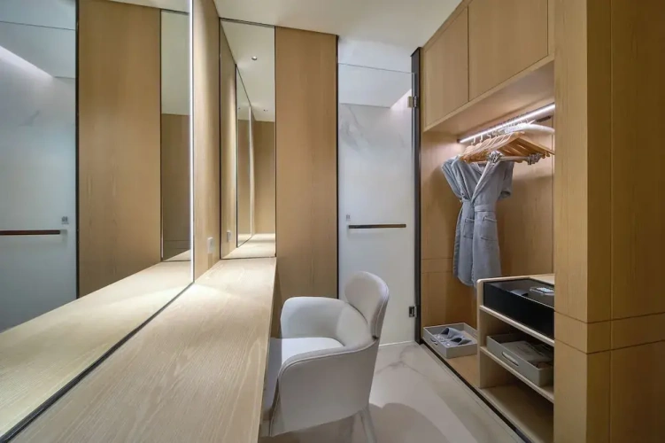Standard Twin room with balcony and with sea view