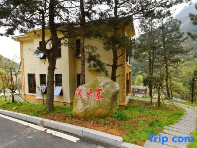 Tiantangzhai Holiday Hotel