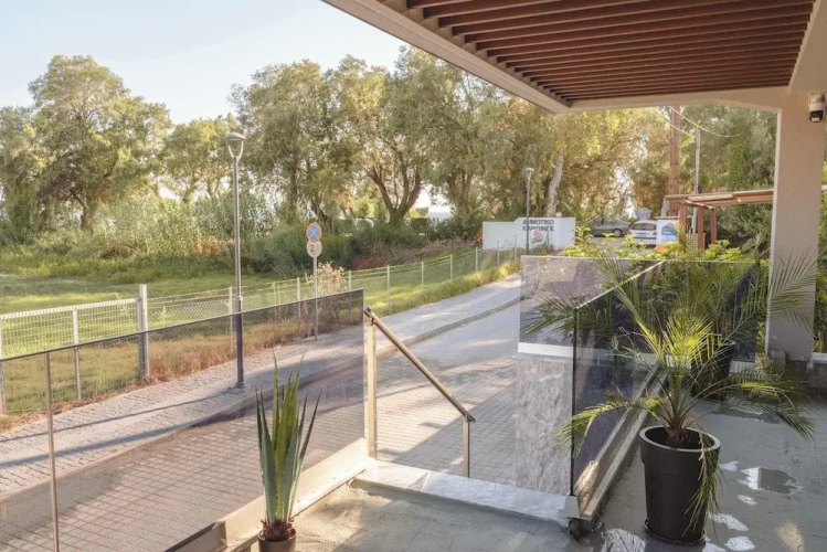 Seaside Nest in Kourouta Steps From the Beach