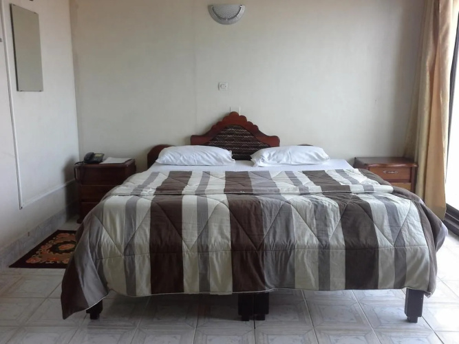 Okapi Hotel