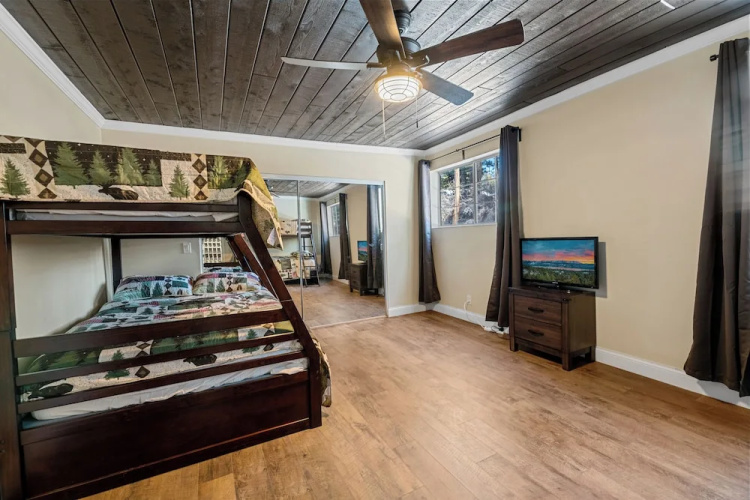 Jaybird Lodge
