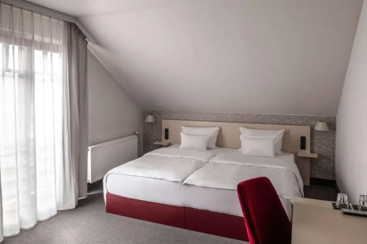 Penta Plus room