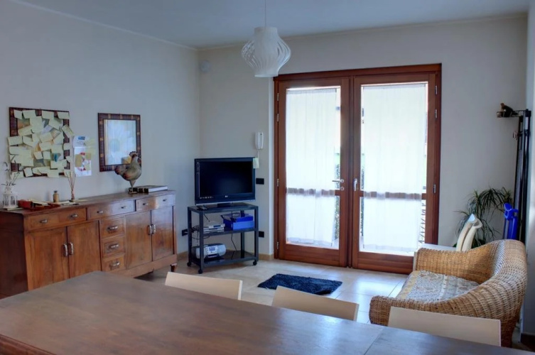 B&B Lario