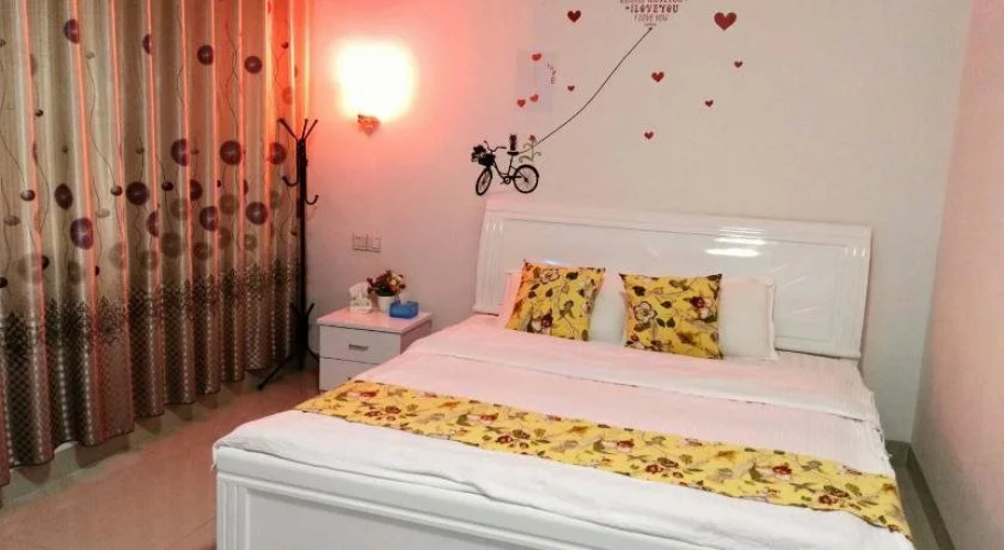 Danxiashan QQ Hostel