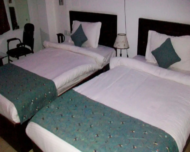 Hotel Taj Galaxy