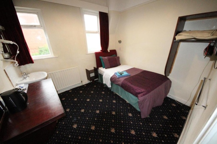 Standard Single room