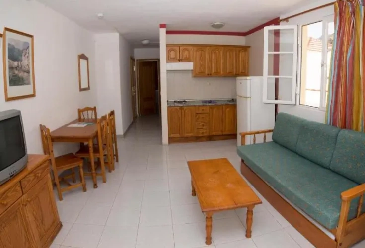 Quadruple Apartment with balcony