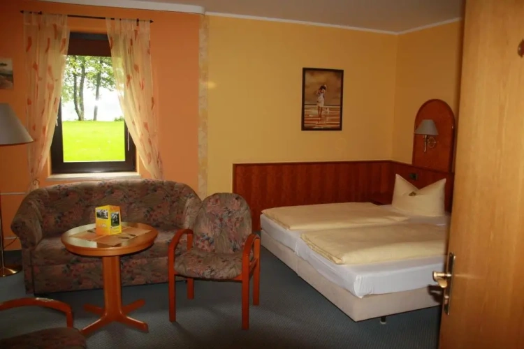 Classic Triple room