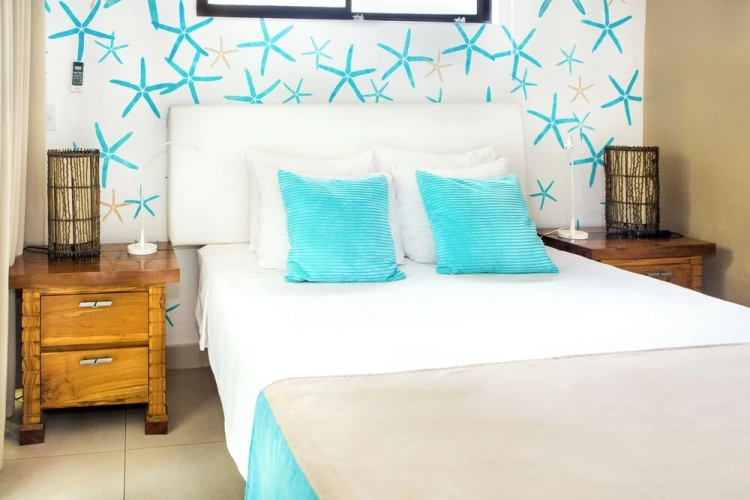 1 Bedroom Deluxe Apartment