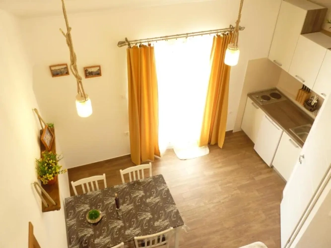 Studio with balcony and with sea view