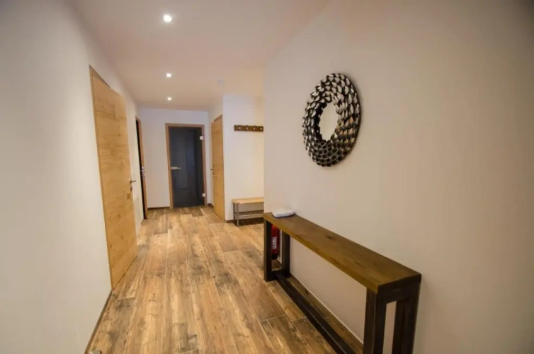 3 Bedrooms Apartment with balcony and with lake view