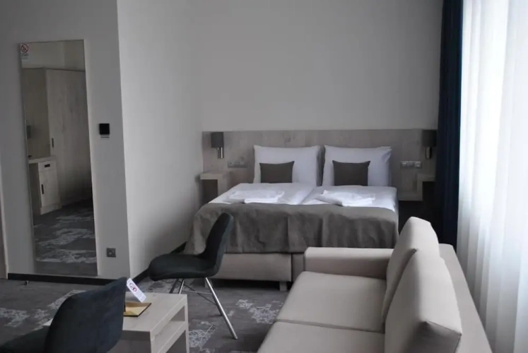 1 Bedroom Deluxe Quadruple room