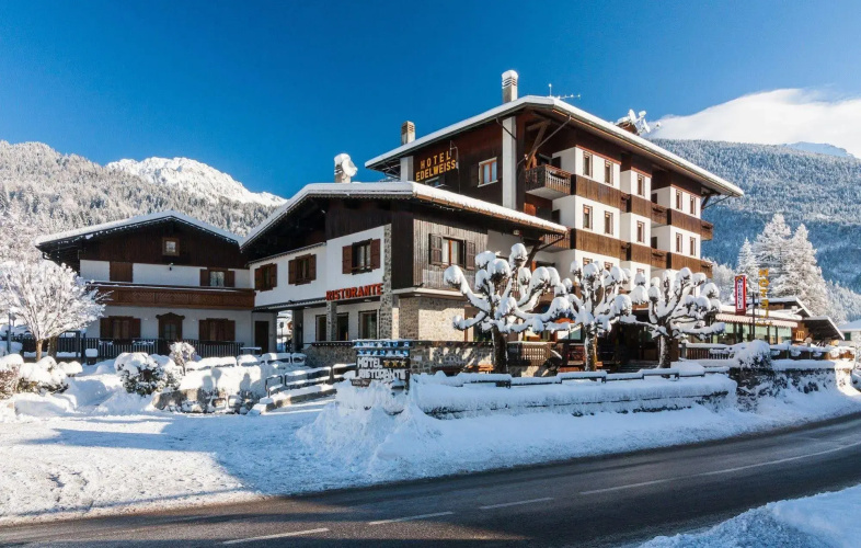 Hotel Edelweiss