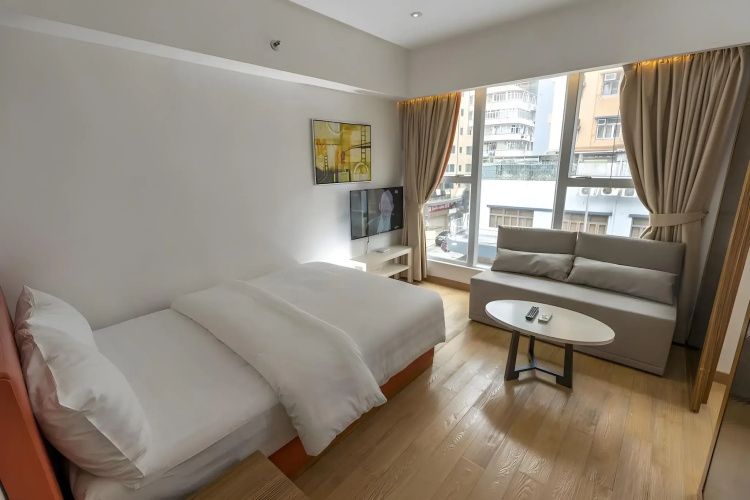 CHI Residence 279