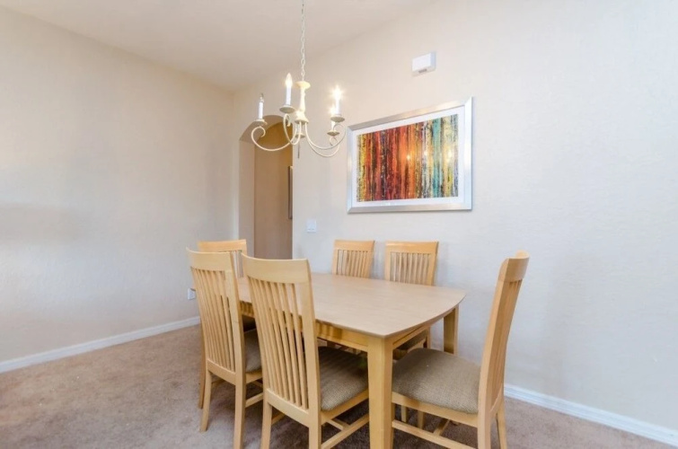 Amazing Townhome! - Regal Palms - 537MA