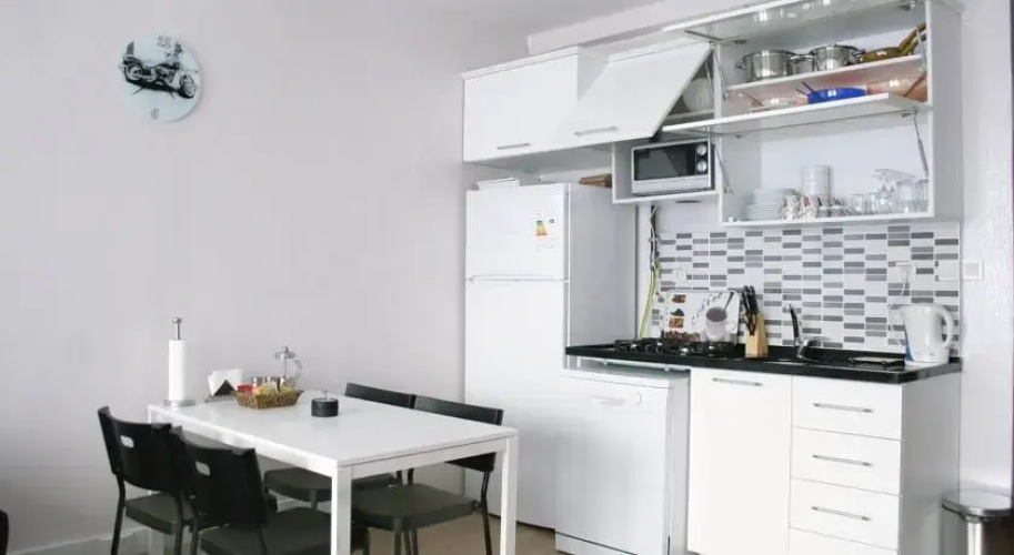 Apple Rental House