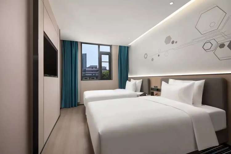 Microtel By Wyndham Xian Beilin