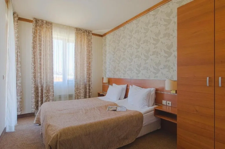 1 Bedroom Double Apartment