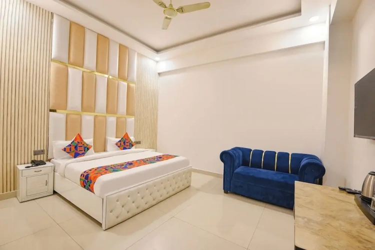 Premium room