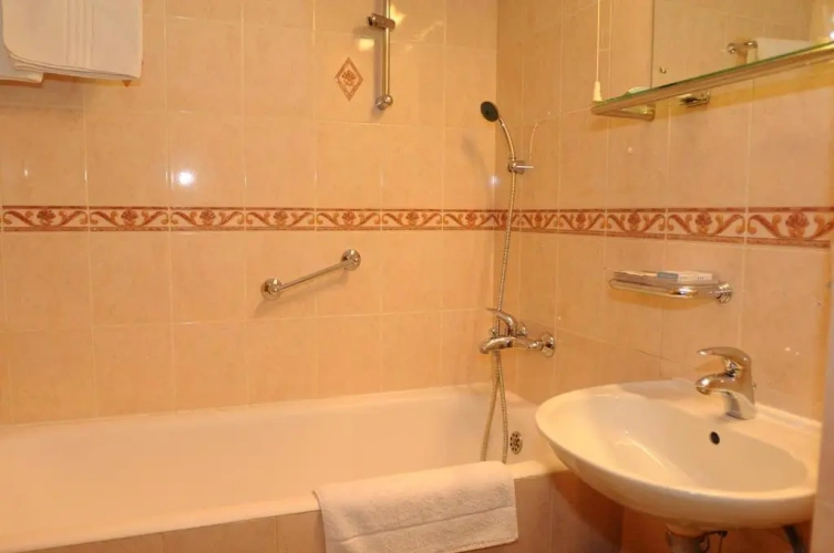 2 Bedrooms Suite