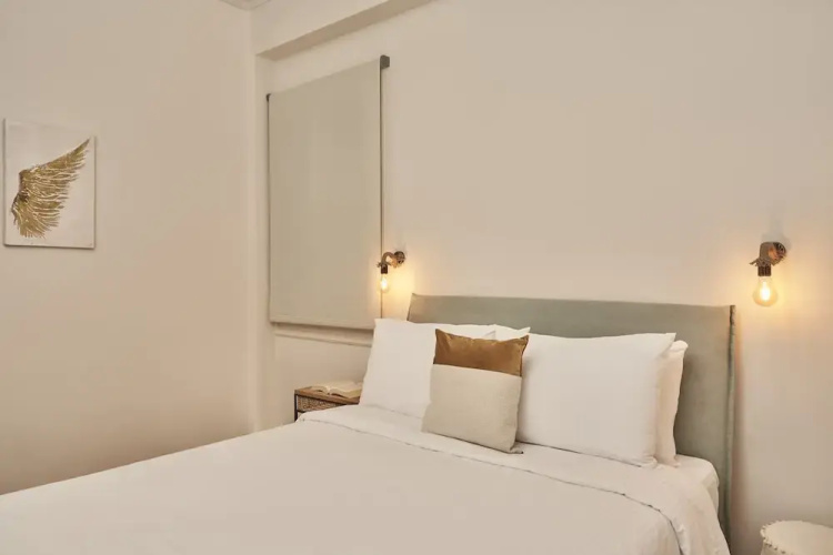 Chic n Bright 3Bd Apt with Hilton View