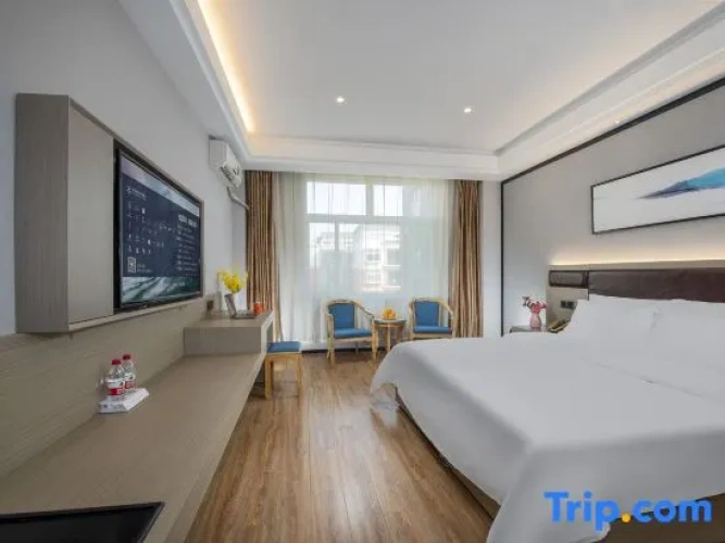 Standard Family Suite
