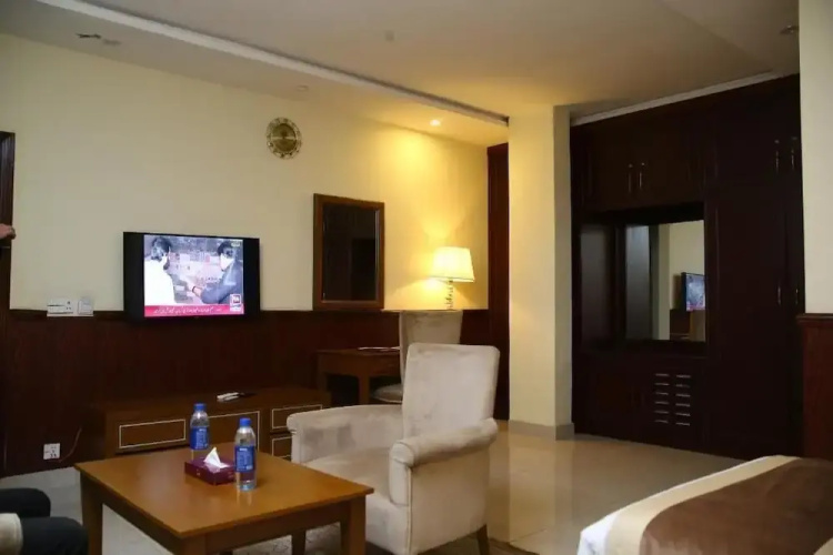Al Nafoura Hotel Lahore
