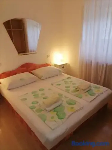 Rooms Mara