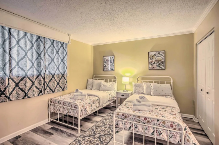 Pool Access: Family-friendly Myrtle Beach Condo