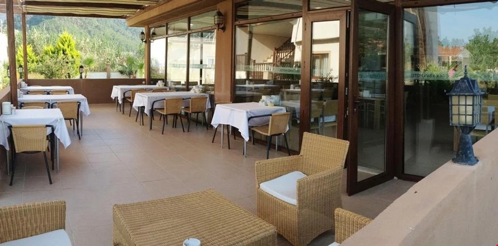 Demirci Hotel
