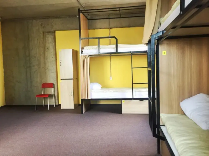 H8 Hostel