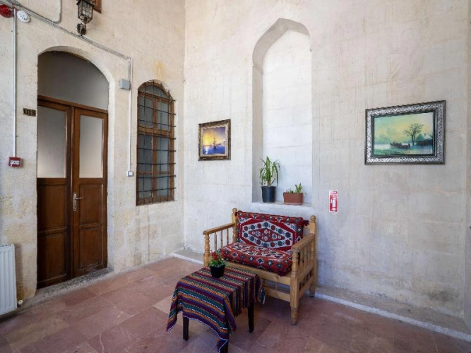 Standard Triple room